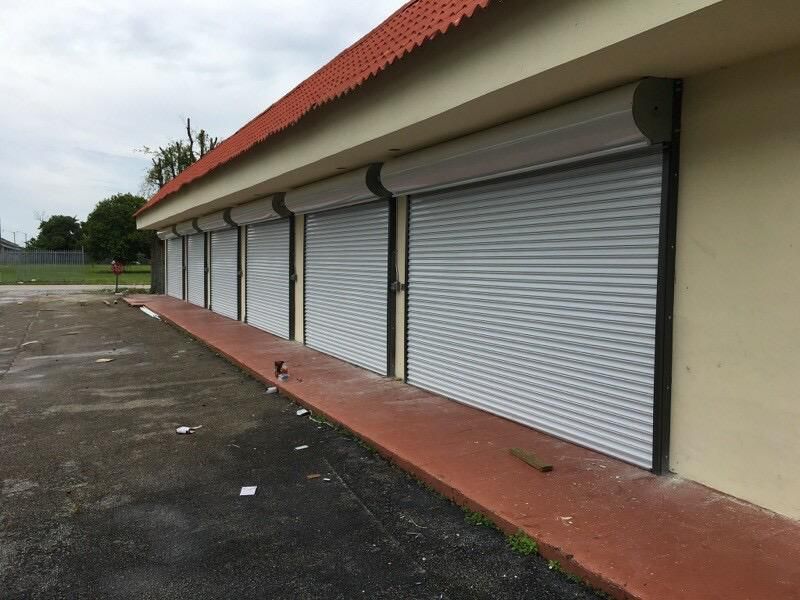 commercial roll-up garage door repair Broward County